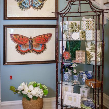 the gift shop 