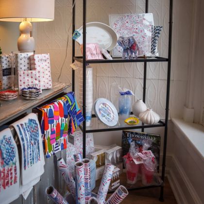 the gift shop 