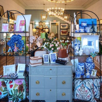 the gift shop 