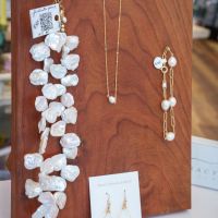 the gift shop 